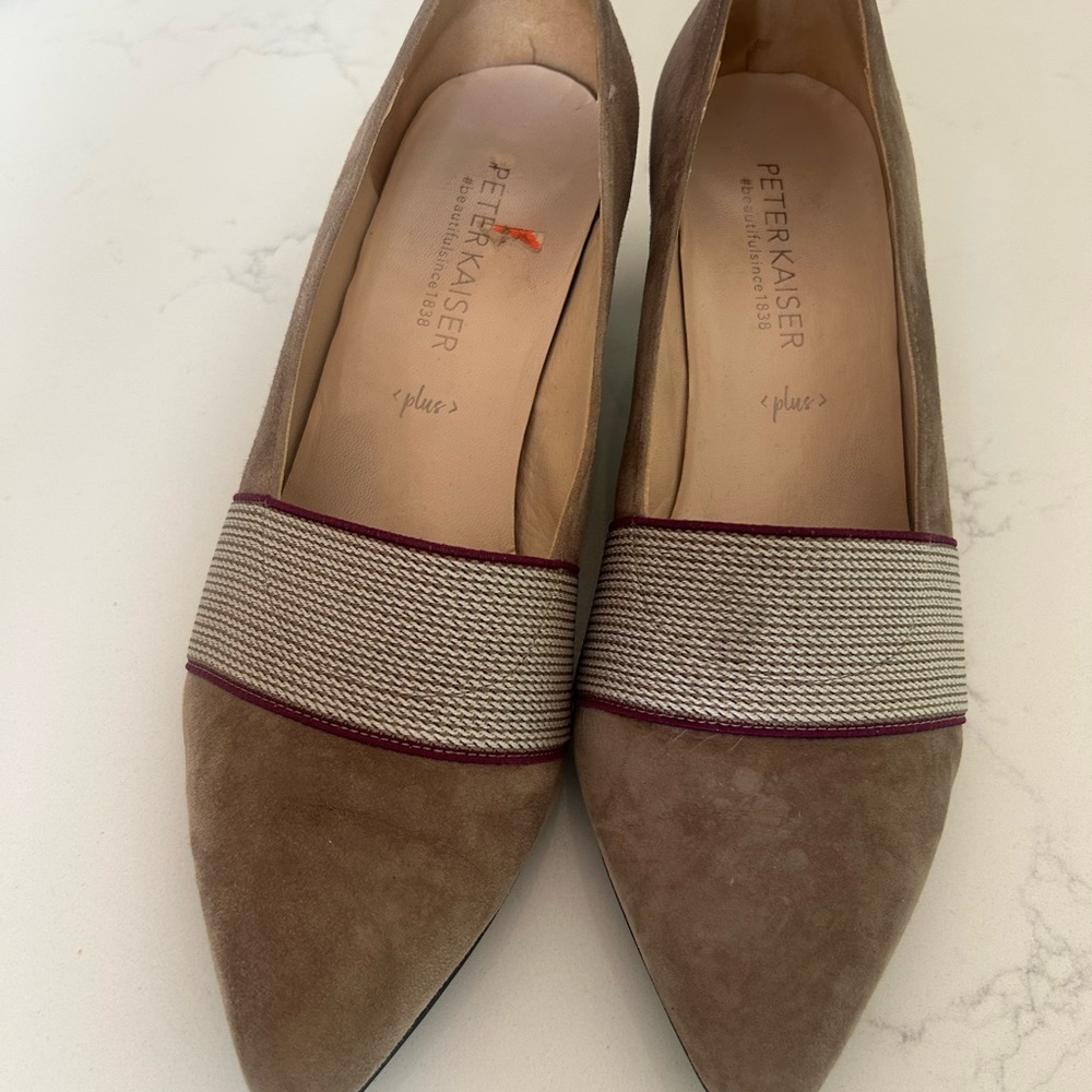 Peter Kaiser Women's Brown Suede Flats with Burgundy Trim